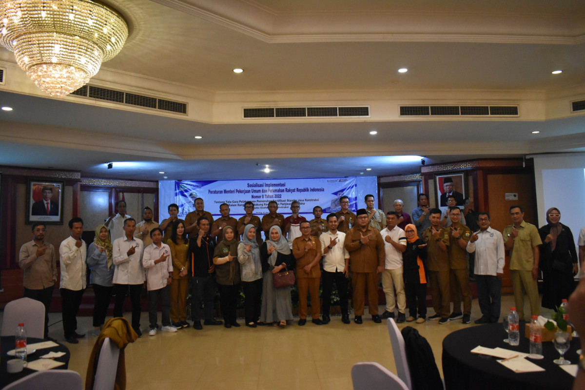 Bidang Jasa Konstruksi DPUPR Provinsi Banten Menyelenggarakan Sosialisasi Implementasi Peraturan Menteri Pekerjaan Umum dan Perumahan Rakyat Republik Indonesia Nomor 8 Tahun 2022
