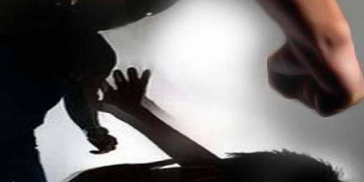 Cekcok Beda Pilihan Capres, Timses Caleg Kena Bogem Mentah Oknum Caleg