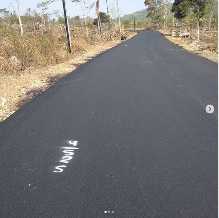 Rehabilitasi Ruas Jalan Bayah - Cikotok oleh Dinas PUPR Provinsi Banten untuk meningkatkan aksesibilitas wilayah Banten selatan